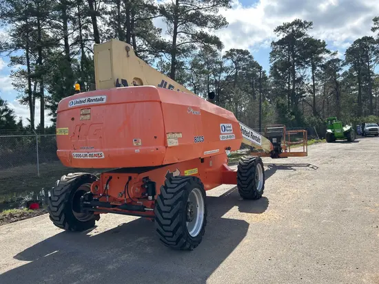 2017 JLG 800S Boom Lift