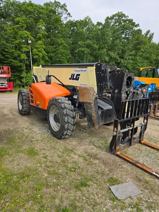 2018 JLG 1055 Forklift