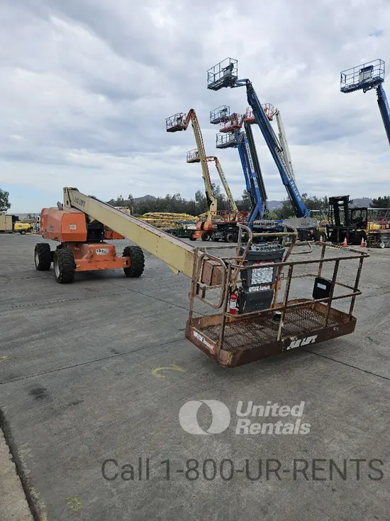 2017 JLG 800S Boom Lift