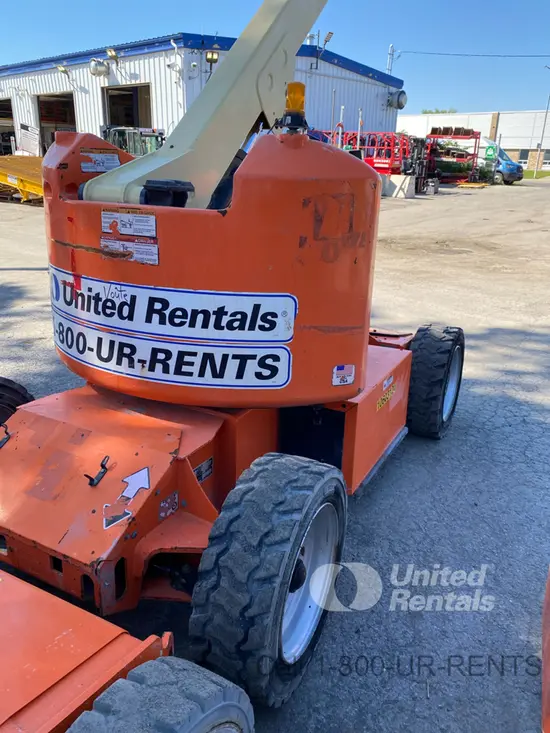 2017 JLG E450AJ Articulating Boom Lift