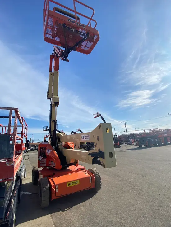 2017 JLG E450AJ Articulating Boom Lift