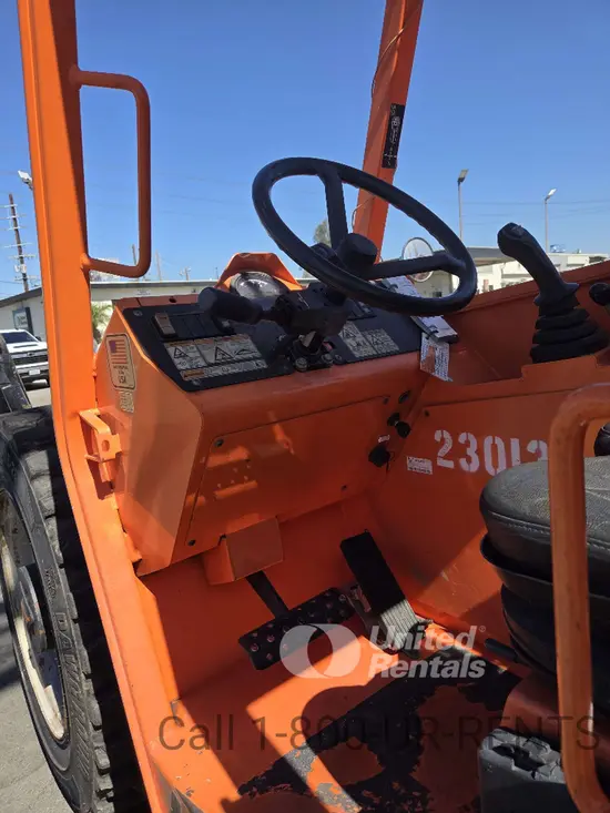 2019 SKYTRAK 10054 Forklift