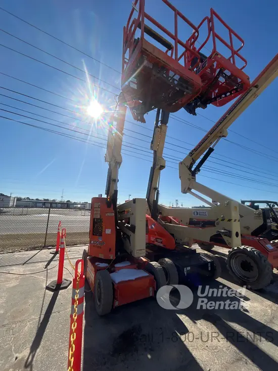 2016 JLG E300AJP Articulating Boom Lift