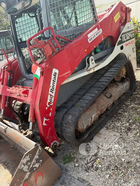 2022 Takeuchi TL12V2-CR Track Loader