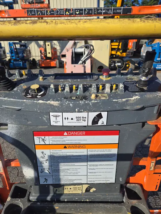 2017 JLG E450AJ Articulating Boom Lift