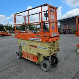 2018 JLG 2632ES Scissor Lift