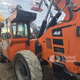 2021 SKYTRAK 8042 Forklift
