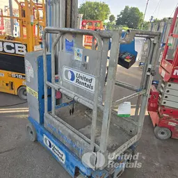 2017 Genie GR-20 Self-Propelled One-Person Lift