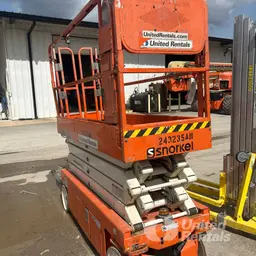 2020 Snorkel S3226E Scissor Lift
