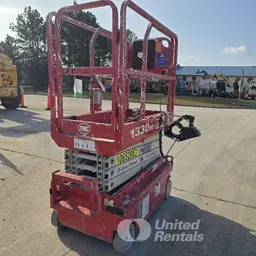 2017 MEC 1330SE Scissor Lift