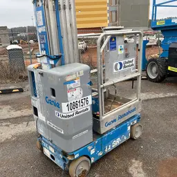 2018 Genie GR-20 Self-Propelled One-Person Lift