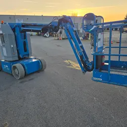 2012 Genie Z-30/20N Articulating Boom Lift