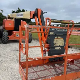 2018 JLG 800AJ Articulating Boom Lift
