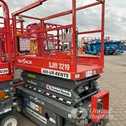 2018 Skyjack SJIII3219 Scissor Lift