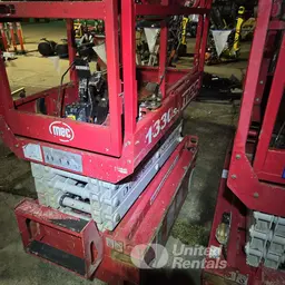 2017 MEC 1330SE Scissor Lift
