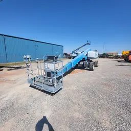 2015 Genie S-60X Boom Lift