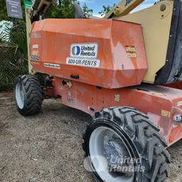 2018 JLG 800AJ Articulating Boom Lift