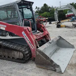 2018 Takeuchi TL12V2-CR Track Loader