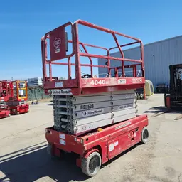 2018 MEC 4046SE Scissor Lift