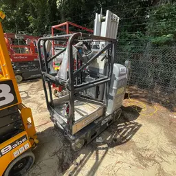 2018 JLG 20MVL Self-Propelled One-Person Lift