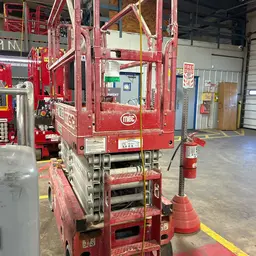 2019 MEC MICRO 26 Scissor Lift