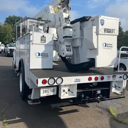 2023 Ford F-750 BUCKET Bucket Truck