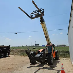 2016 JLG 1255 Forklift