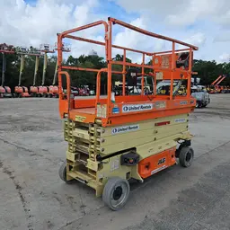 2018 JLG 3246ES Scissor Lift