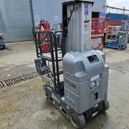 2018 JLG 20MVL Self-Propelled One-Person Lift
