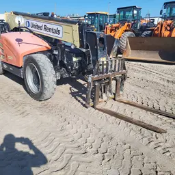 2019 JLG 742 Forklift