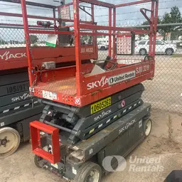 2017 Skyjack SJIII3219 Scissor Lift