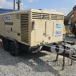 2020 Doosan XP825/HP750WCU Air Compressor
