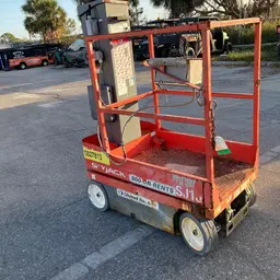 2018 Skyjack SJ16 Self-Propelled One-Person Lift