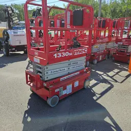 2018 MEC 1330SE Scissor Lift