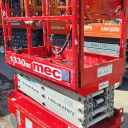2017 MEC 1330SE Scissor Lift