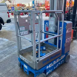 2019 Genie GR-20 Self-Propelled One-Person Lift