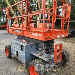 2016 Skyjack SJ6832RT Rough Terrain Scissor Lift