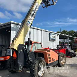2018 JLG 742 Forklift