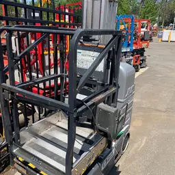 2018 JLG 20MVL Self-Propelled One-Person Lift