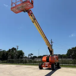 2018 JLG 800S Boom Lift