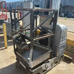 2016 JLG 20MVL Self-Propelled One-Person Lift