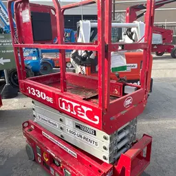 2017 MEC 1330SE Scissor Lift