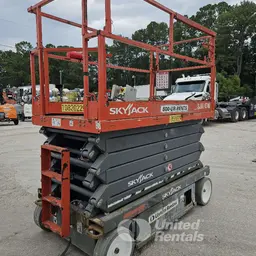 2018 Skyjack SJIII4740 Scissor Lift