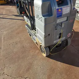 2017 JLG 20MVL Self-Propelled One-Person Lift