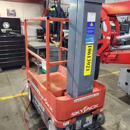 2017 Skyjack SJ12 Self-Propelled One-Person Lift