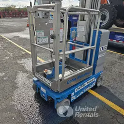 2019 Genie GR-20 Self-Propelled One-Person Lift