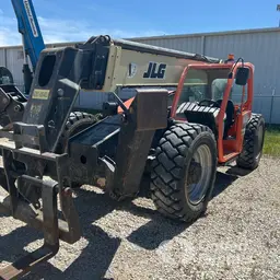 2018 JLG 1043 Forklift