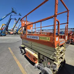 2017 JLG 3246ES Scissor Lift