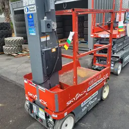 2018 Skyjack SJ12 Self-Propelled One-Person Lift