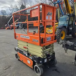 2018 JLG 1932R Scissor Lift